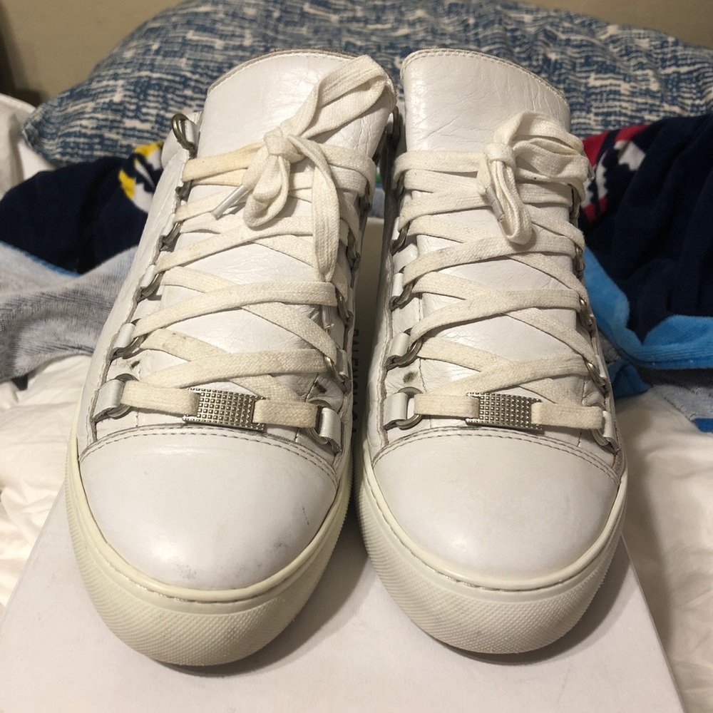Used balenciaga sneakers originally 600$ 340$